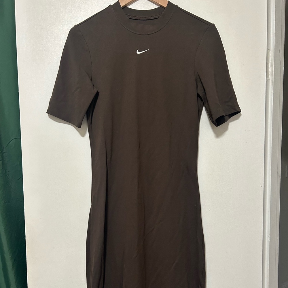 Nike Women's Short Sleeve Dark Brown Dress